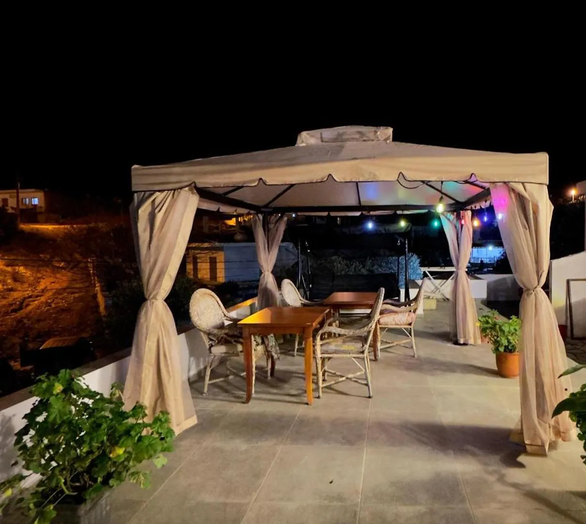 Kingsland Apartment Ksamil Albânia