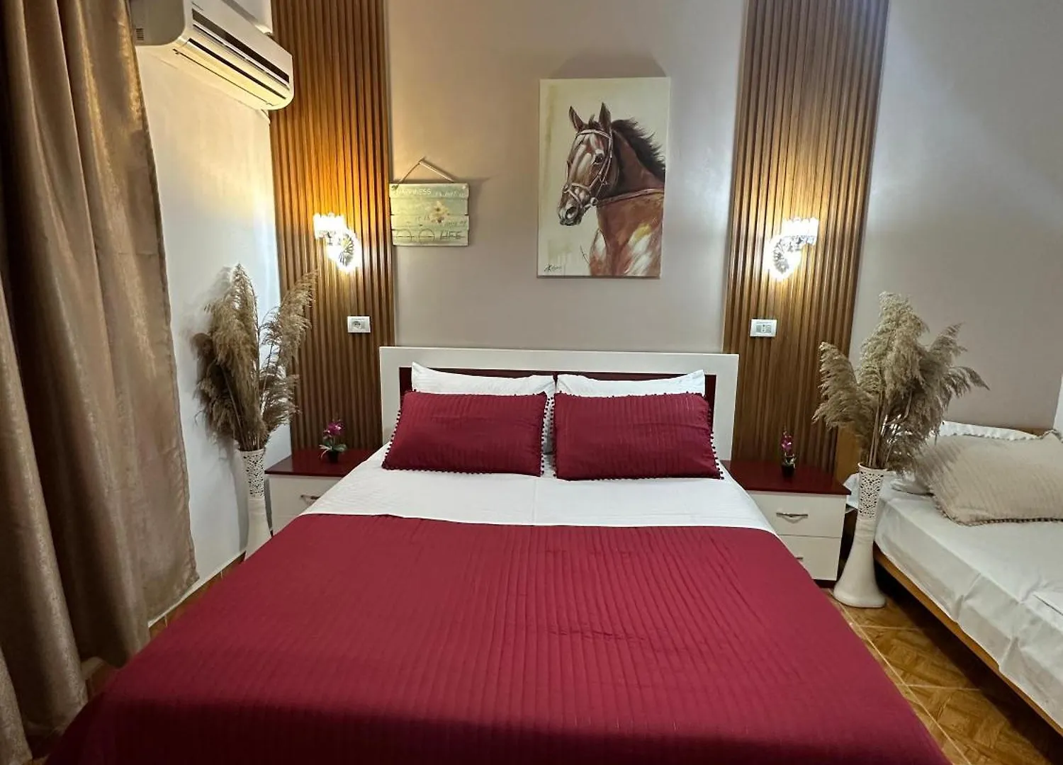 Kingsland Apartment Ksamil Albânia